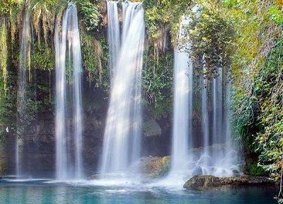 آبشار کورشونلو یکی از جاذبه های طبیعی آنتالیا است